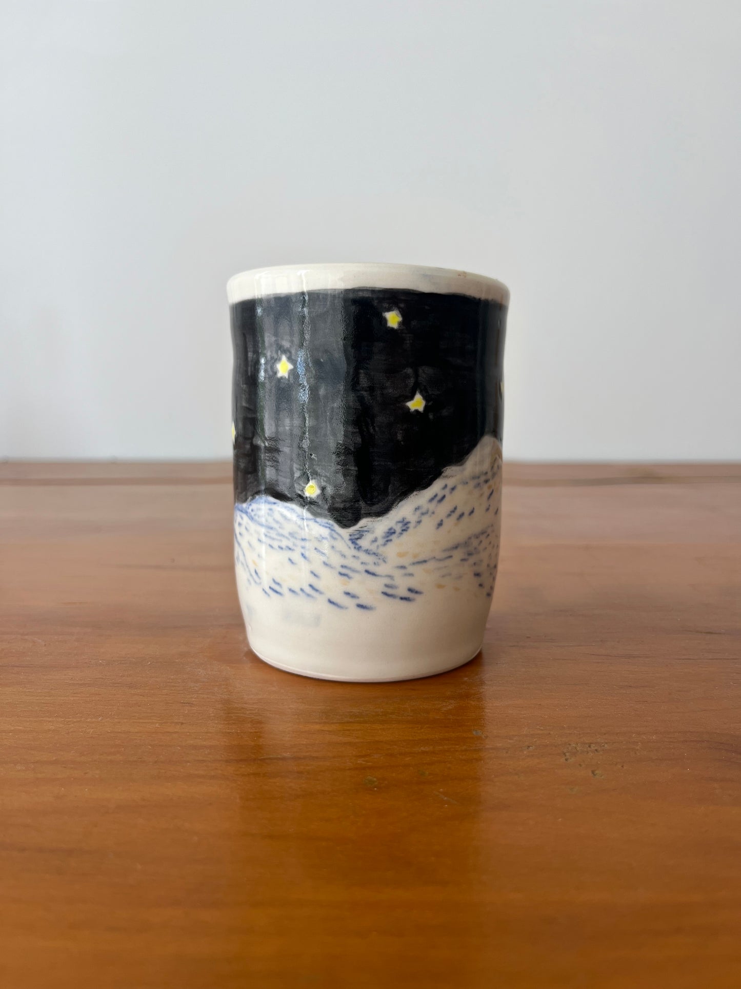 VASE No. 16