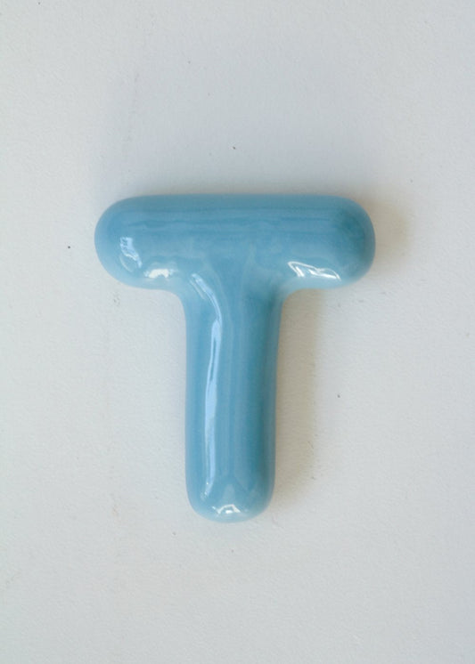 LETTER T