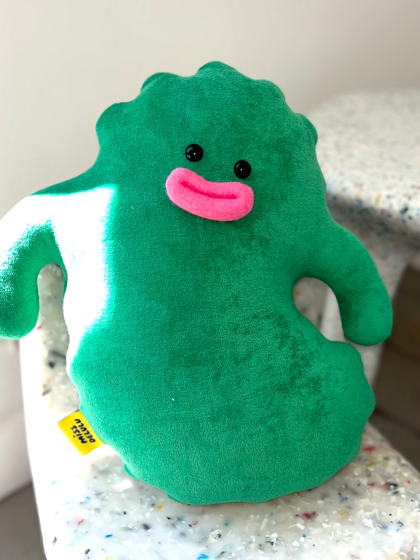 PELUCHE MISS DELULU - GRAND