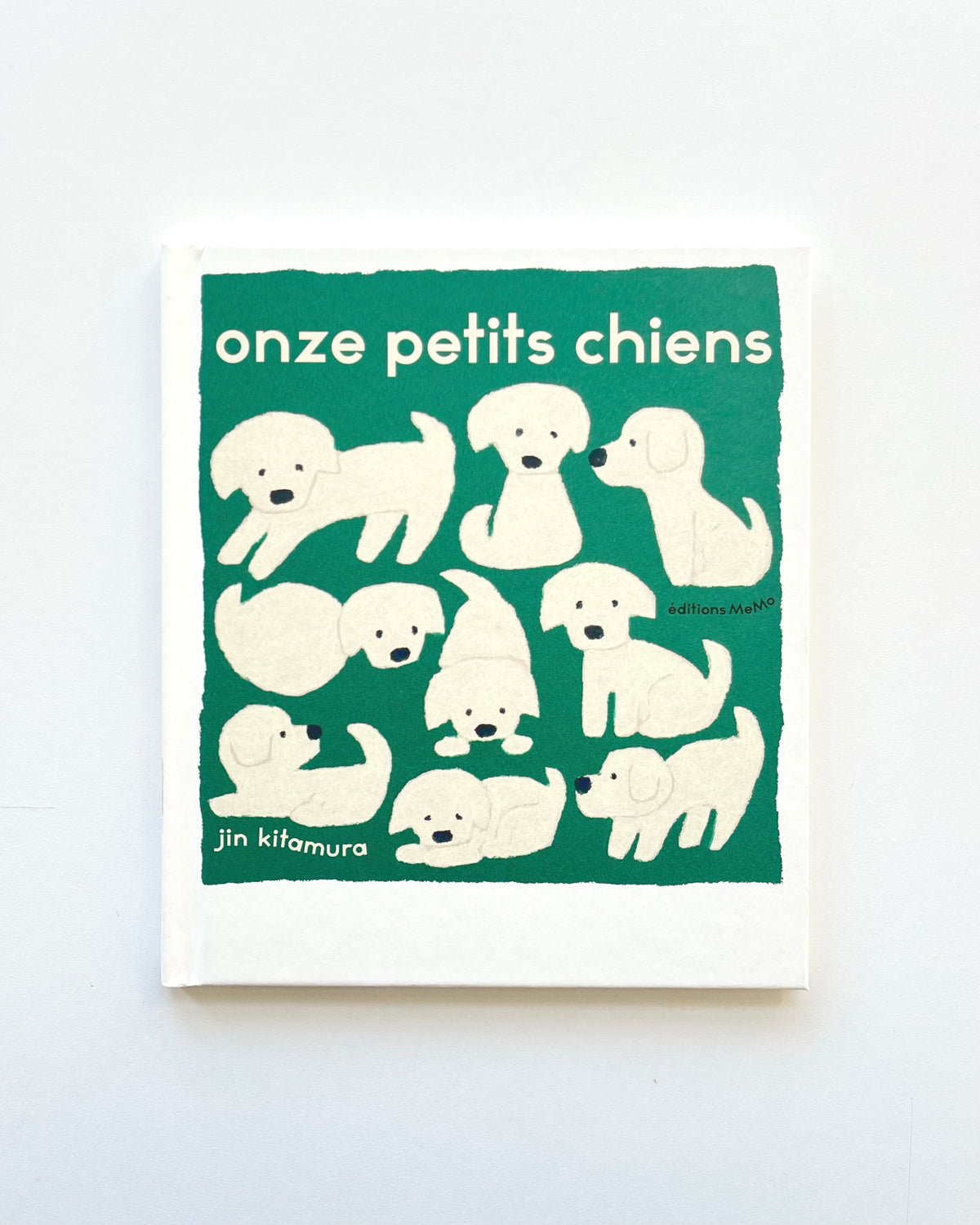 ONZE PETITS CHIENS