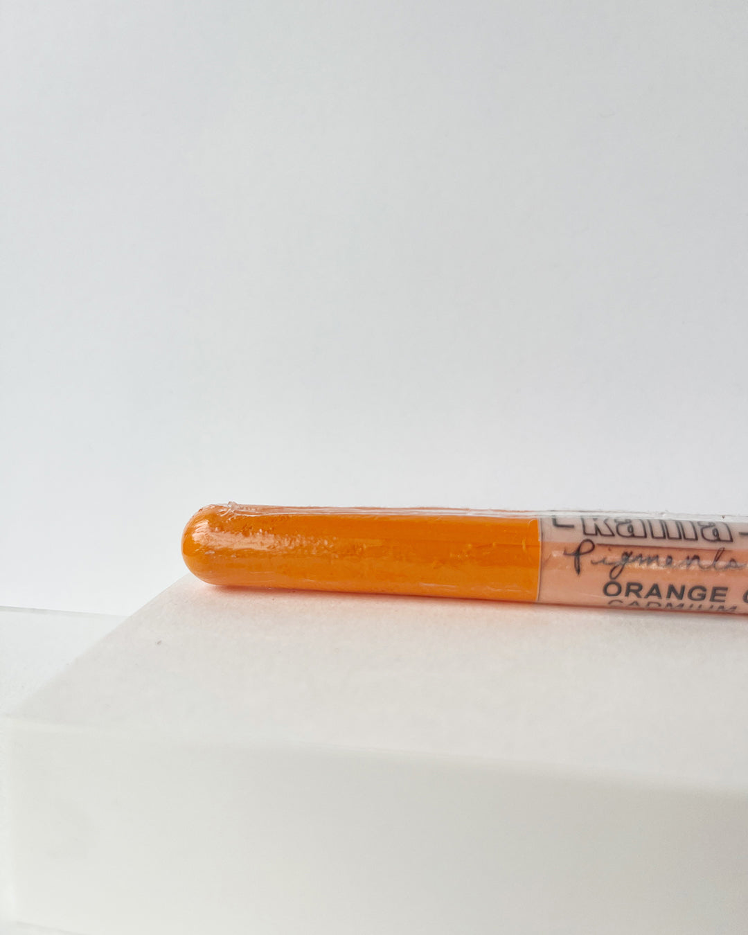 FLUORESCENT ORANGE OIL STICK