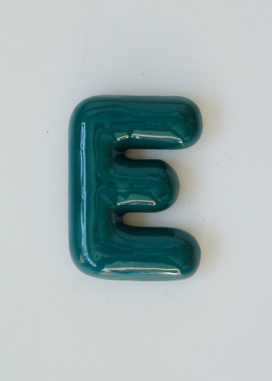 LETTER E