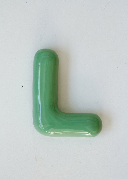 LETTER L