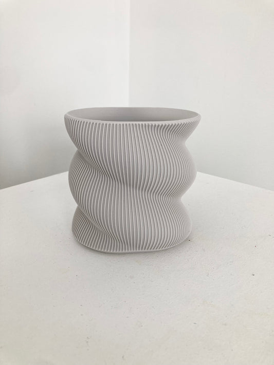 SWIRL MORNA VASE (SHORT)