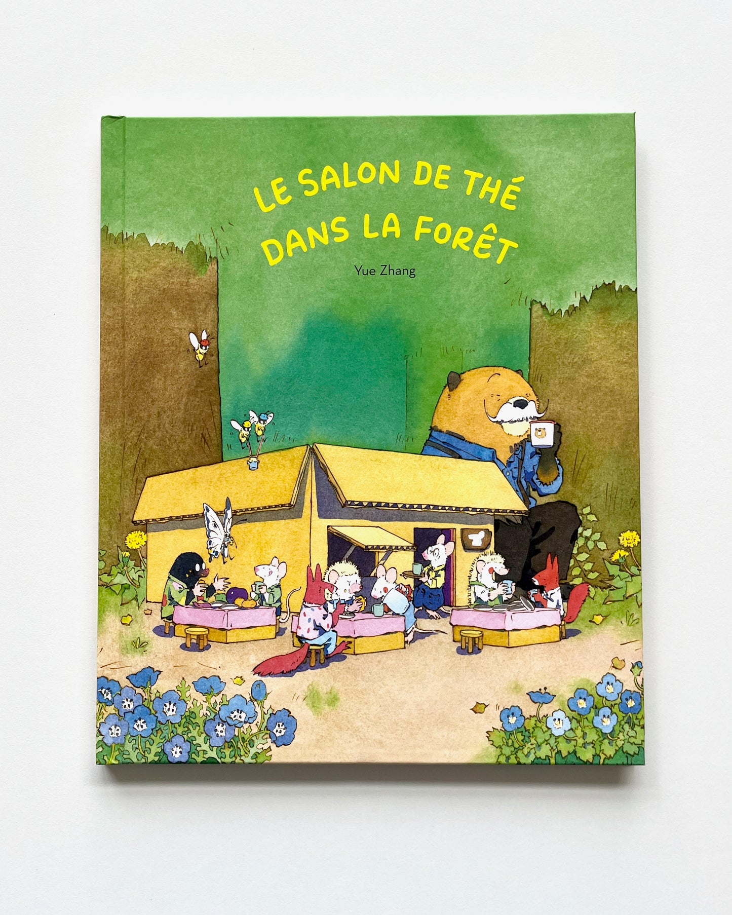 LE SALON DE THÉ DANS LA FORÊT