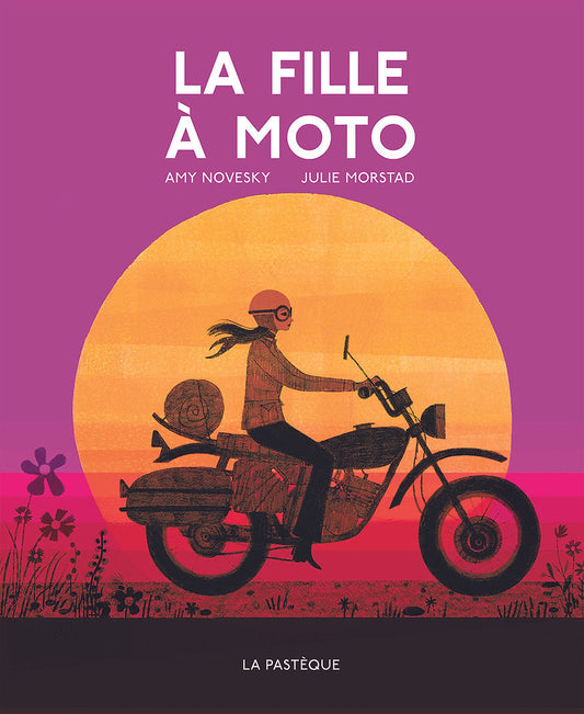 La-fille-a-moto