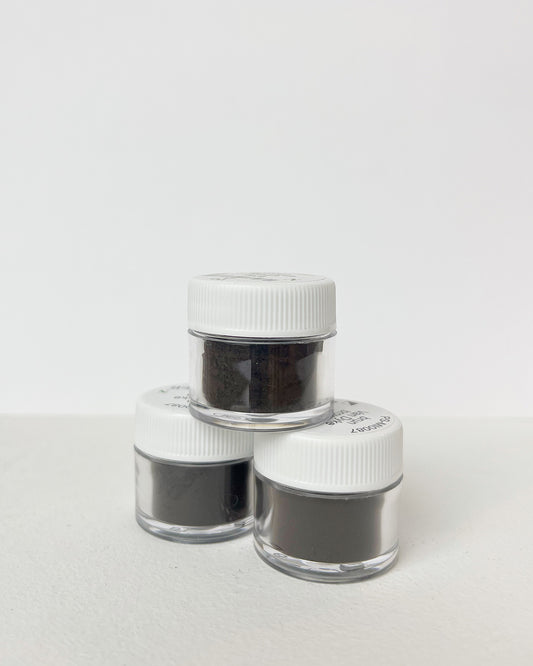 VAN DYKE BROWN PIGMENT